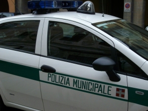 Alba: procedura di mobilità volontaria per la copertura di un posto di “Agente di Polizia Municipale”