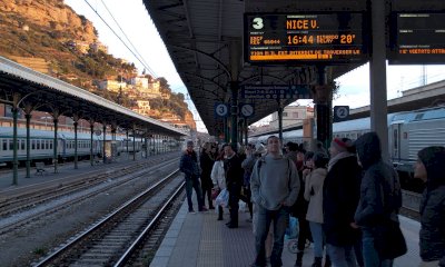 Altro giro, altro ritardo: il Ventimiglia-Cuneo arriva quasi due ore dopo