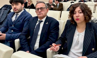 Regionali, il Movimento 5 Stelle balla da solo: cade nel vuoto l’ultimo appello del Pd