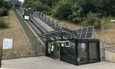 Cuneo, l'ascensore inclinato chiude per lo smontaggio della copertura invernale