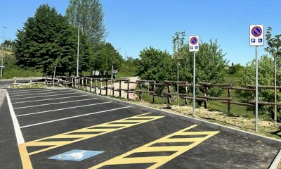 Guarene inaugura un nuovo parcheggio, dedicato a Edoardo e Giovanni Lora