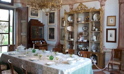 Ceramiche da collezione in mostra a Villa Oldofredi Tadini