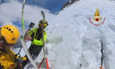 Scialpinista bloccato sul monte Gelàs: le incredibili immagini del salvataggio