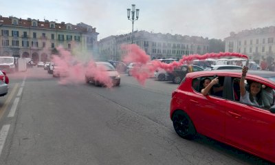 Ultimo giorno di scuola, in piazza Galimberti i tradizionali 