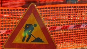 Da lunedì 7 agosto lavori di bitumatura delle rotatorie stradali di Piazza Torino a Cuneo