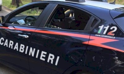 Alba, provvedimenti restrittivi per due responsabili di danni e violenze al centro di accoglienza di via Pola