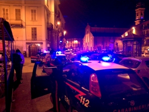 Droga ed armi sequestrate, cinque persone in manette