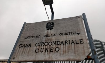 Nel carcere di Cuneo scoppia una guerra tra gang: devastato il padiglione Gesso