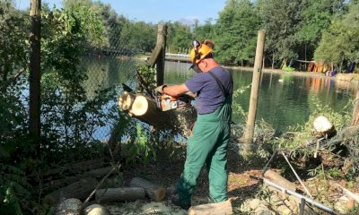 I volontari della Protezione Civile al lavoro al Parco Fluviale dopo il nubifragio