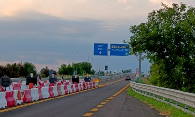 Auto contro camion sulla Statale 231, grave un ferito