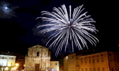 Movì abbraccia la tradizione dei “Feu’ d’la Madòna” e accende per la prima volta la Notte Bianca 