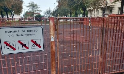 “L’area giochi di corso Dante non è sicura, ma c’era chi scavalcava nonostante il divieto”