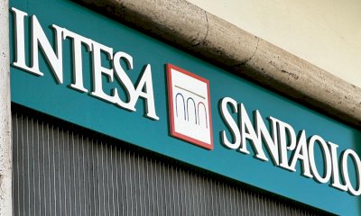 Intesa Sanpaolo chiude le filiali di Paesana e Sanfront, protesta l'Uncem: 