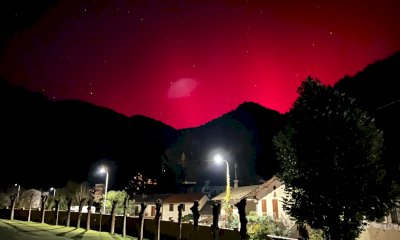 L’aurora boreale illumina la notte nella Granda