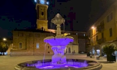 Tumore al seno, Saluzzo illumina due monumenti per il “mese rosa” della prevenzione