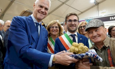 La Fiera del Tartufo di Alba cerca volontari per la raccolta differenziata