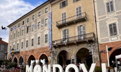 Il Comune di Mondovì dona un kit ludico per i più piccoli a bar e ristoranti