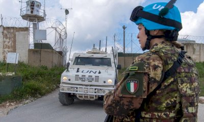 La bandiera dell’Onu sventola sul palazzo della Provincia