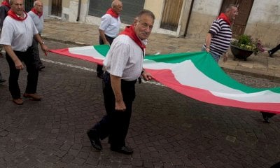 “Quattro novembre, esponiamo il tricolore per riaffermare l’identità italiana”