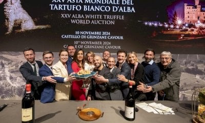 Al Castello di Grinzane 395.500 euro raccolti nell'Asta Mondiale del Tartufo Bianco d’Alba