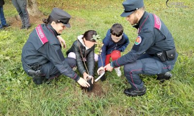 I Carabinieri Forestali nelle scuole cuneesi per la Festa dell'Albero