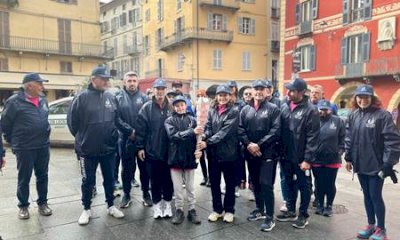 La fiaccola delle Universiadi di Torino 2025 è arrivata a Mondovì