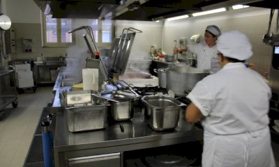 Porte aperte alla mensa comunale di Bra