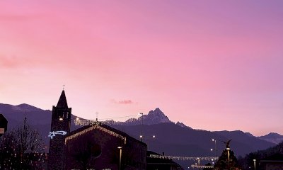 Rifreddo, nuove luminarie natalizie installate da Comune, Proloco e volontari civici