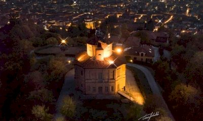 “M’illumino di meno”: Bra spegne i suoi monumenti