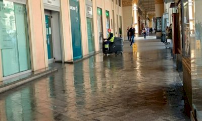 Dal primo aprile le operazioni di lavaggio e sanificazione dei portici di Cuneo: il calendario