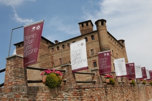 Con gli scrittori Ian McEwan, Gianfranco Calligarich, Laurent Mauvignier, Olivier Rolin e Juan Gabriel Vásquez le giornate del Premio Bottari Lattes Grinzane